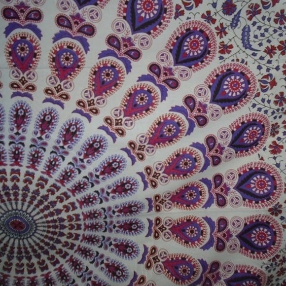 Brand New Peacock Paisley Print Twin Size Tapestry - Picture 4 of 6